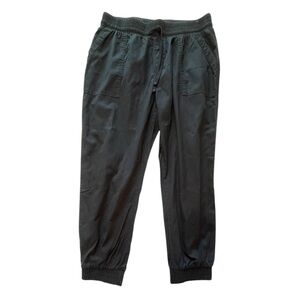 A New Day black cargo joggers sz L